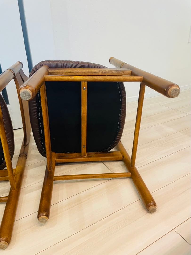 【カリモク】コロニアル　ダイニングチェア　椅子　2脚セット