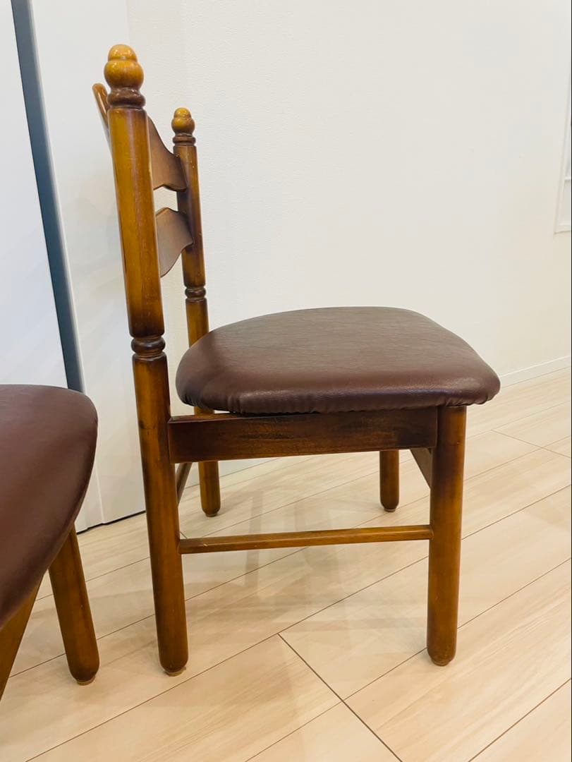 【カリモク】コロニアル　ダイニングチェア　椅子　2脚セット