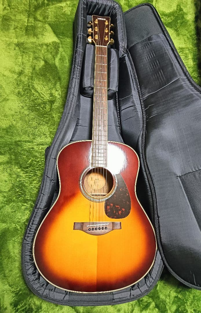 ヤマハ　エレアコ　LL6