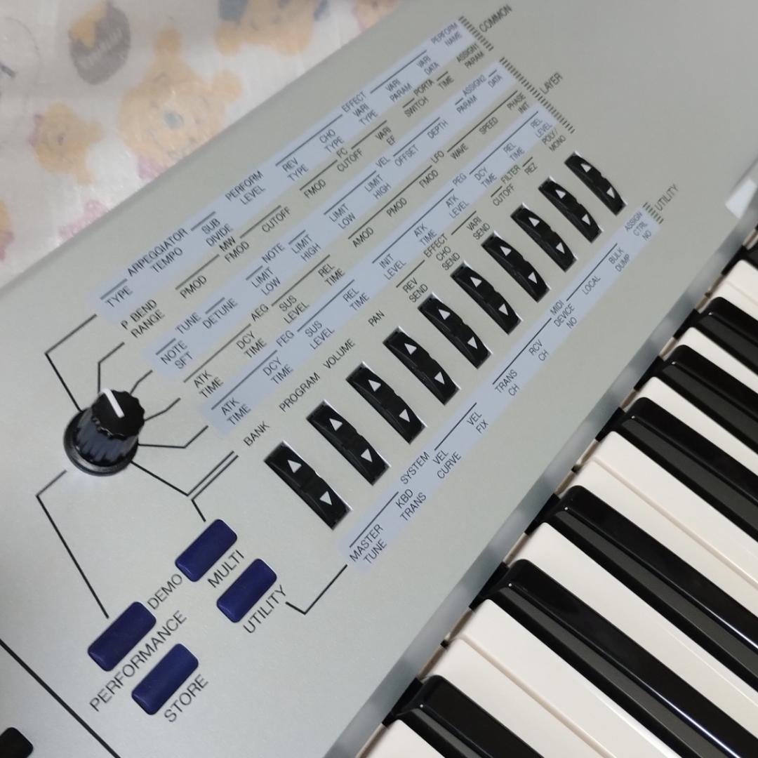 YAMAHA「 CS2X 」デジタル・シンセサイザー⭐純正ACアダプター付き
