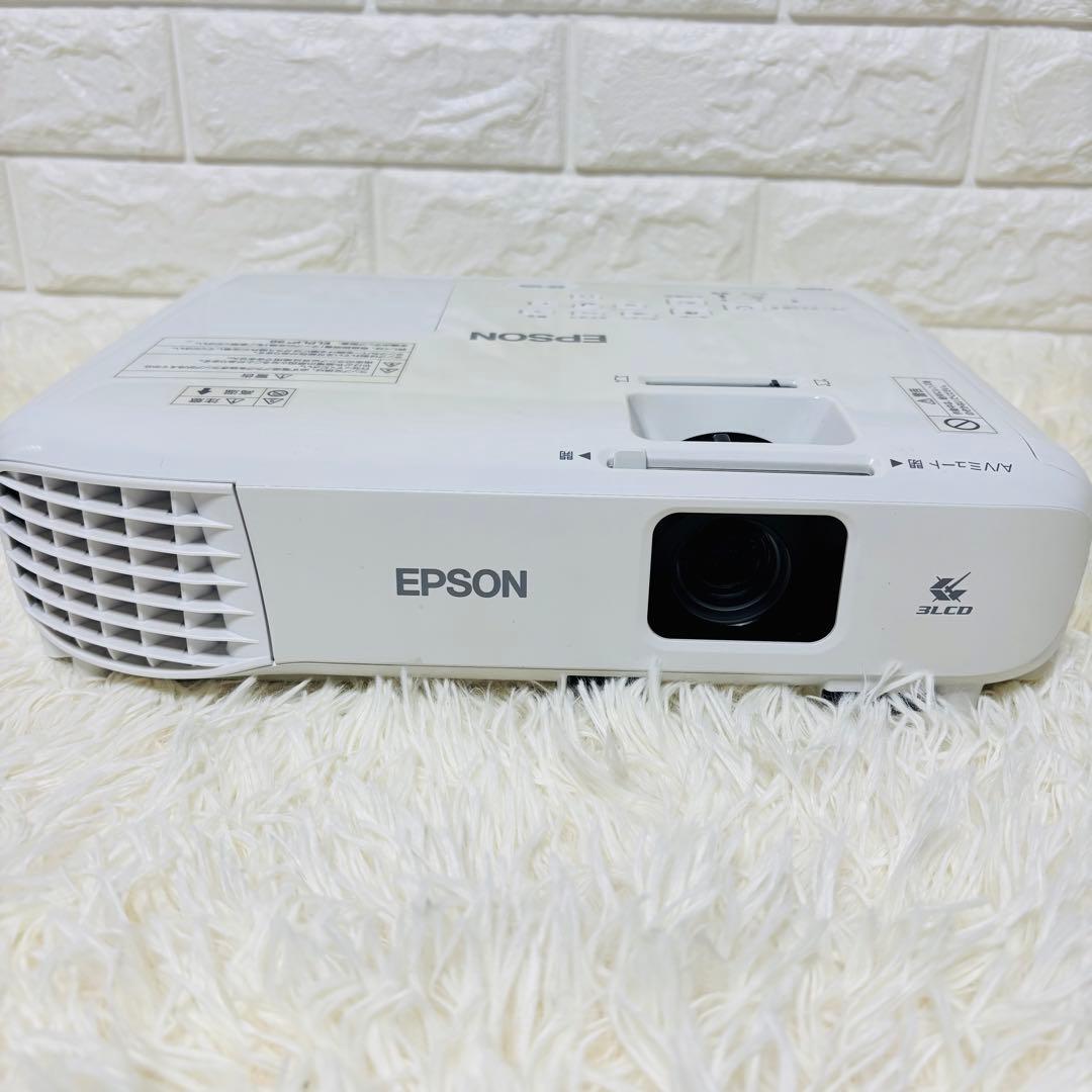 EPSON プロジェクター EB-S05