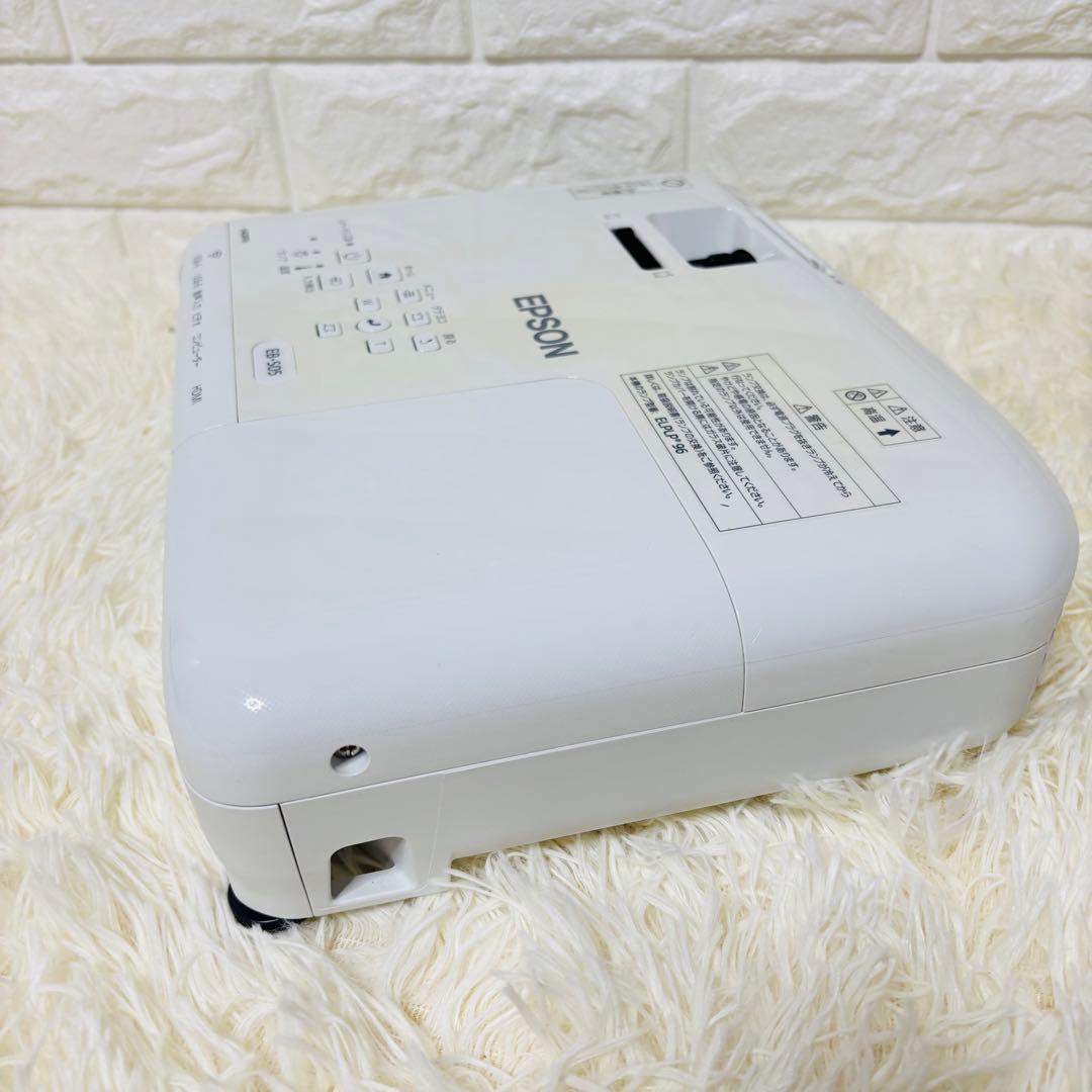 EPSON プロジェクター EB-S05