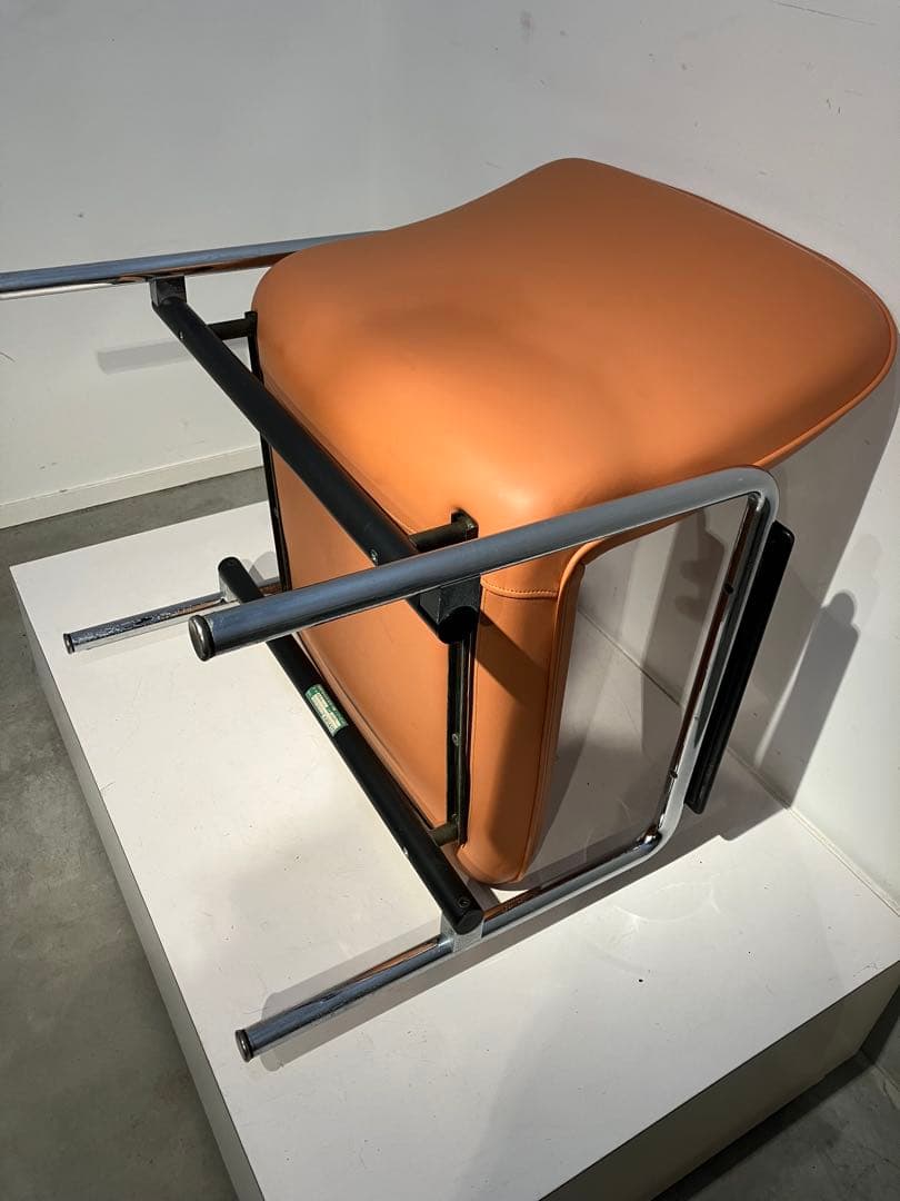 アリスさま専用　　ホウトク、レトロ、デザイン、シングルチェア美品キツツキ、