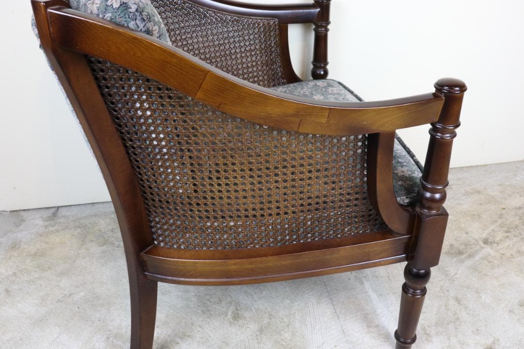 karimoku カリモク家具　コロニアル　一人用ソファ　肘掛椅子　WC55