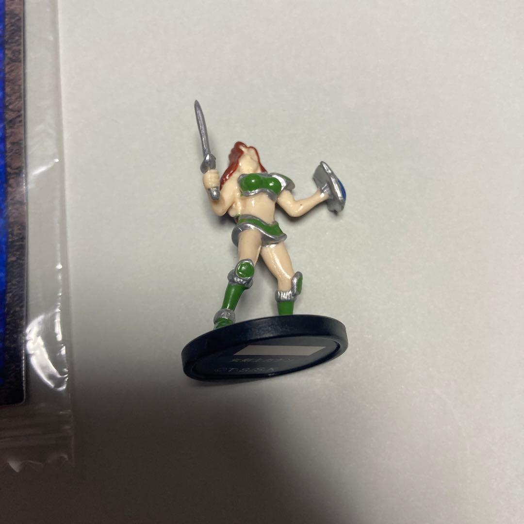 遊戯王　女剣士カナン　ダンジョンダイスモンスターズ　DDM フィギュア　カード