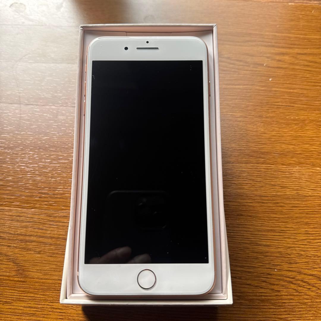 Apple iPhone 8 Plus ローズゴールド 店頭展示品付属品全てあり