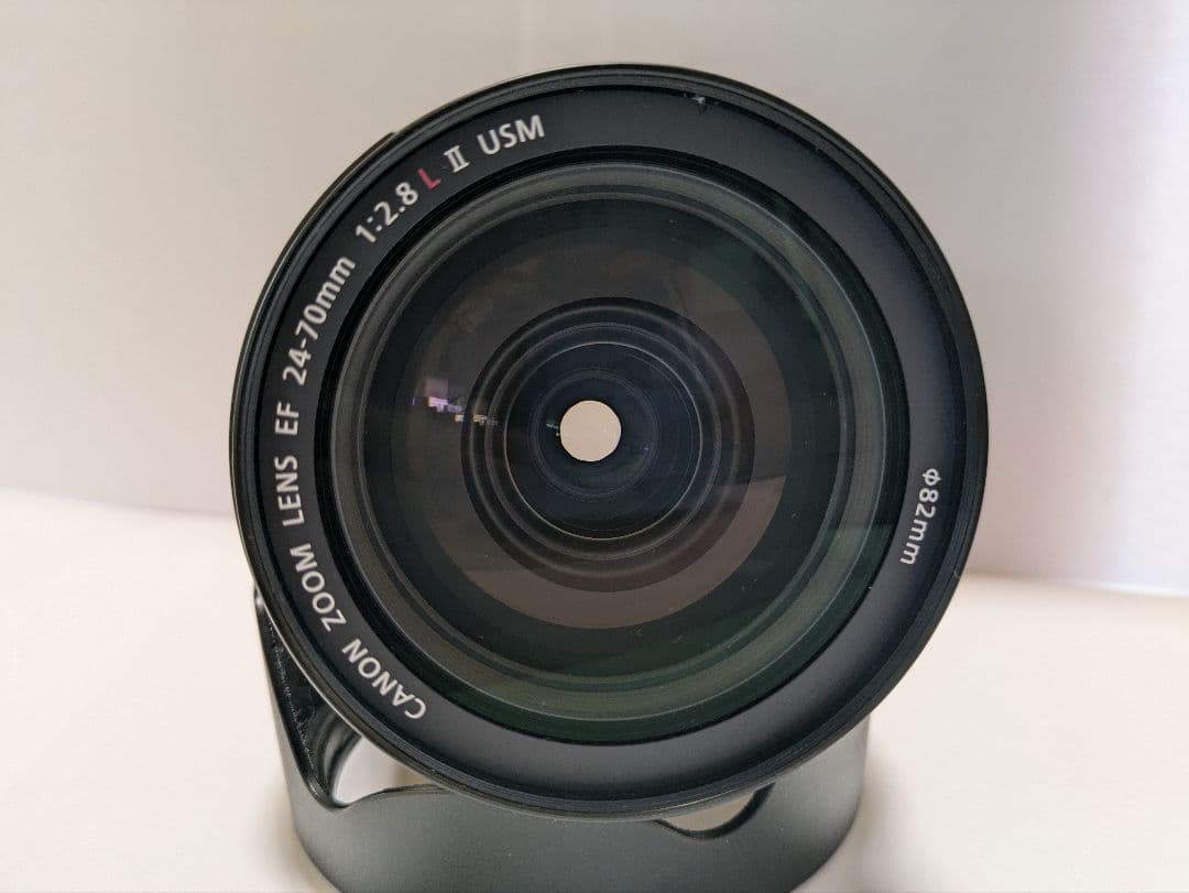 [極上美品]EF24-70mm L f2.8ll