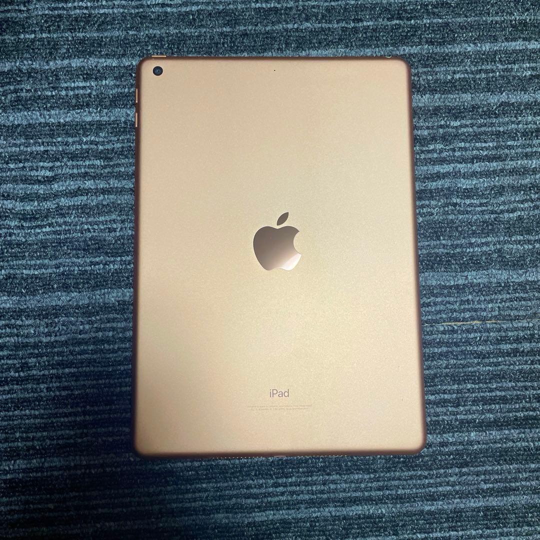 iPad第6世代　ゴールド