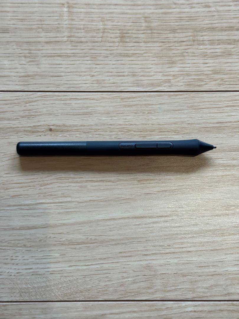 Wacom Intuos ペンタブレット 【2024年10月購入】