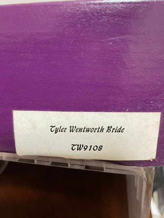 タイラーウェントワース1/4ドール　Tyler Wentworth Bride
