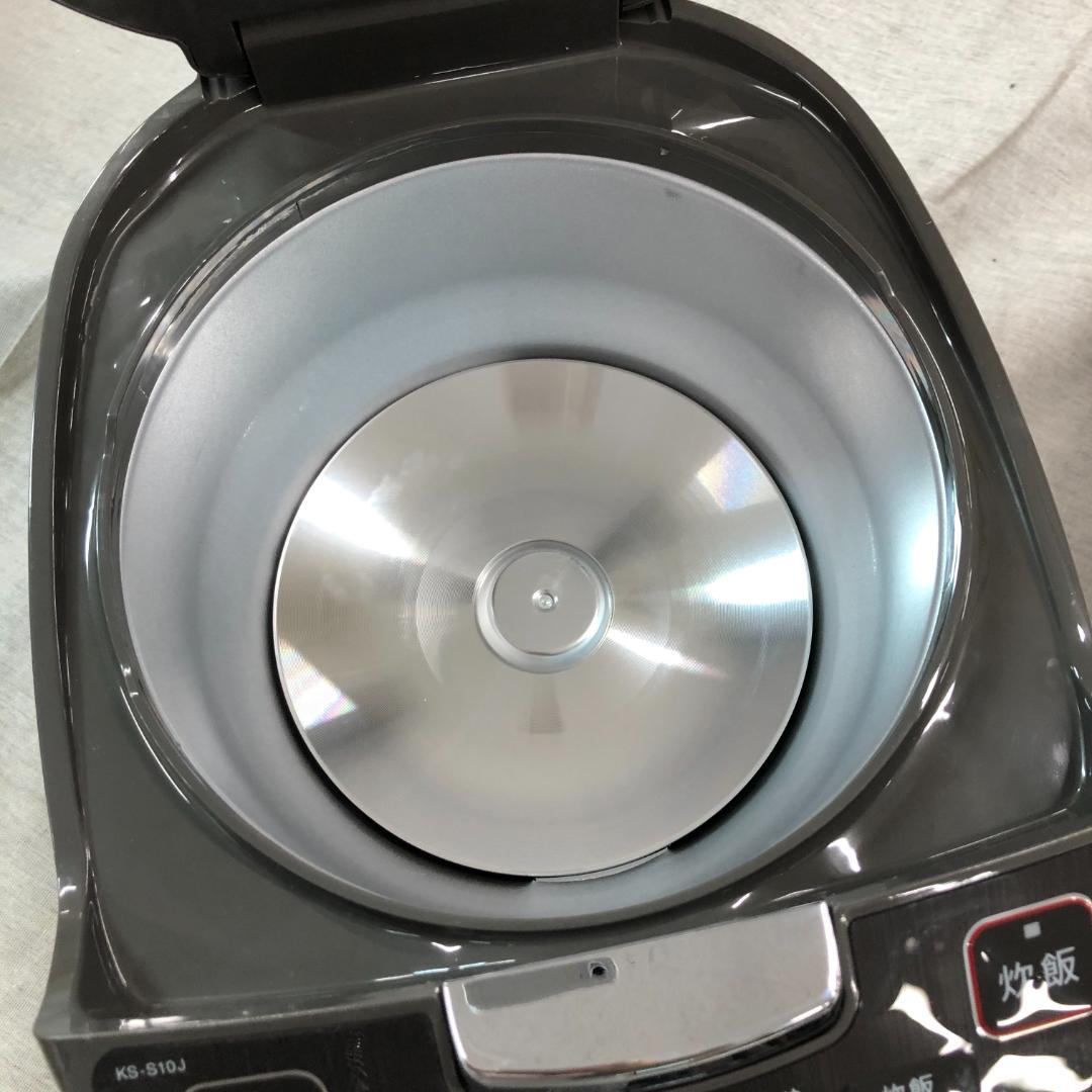 リ*ド様 未使用　シャープ 炊飯器 5.5合 黒厚釜 球面炊き KS-S10J-