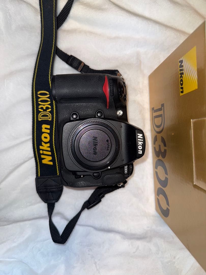 Nikon d300 sb600 mbd10 mc30箱付き 空気吹き カメラ