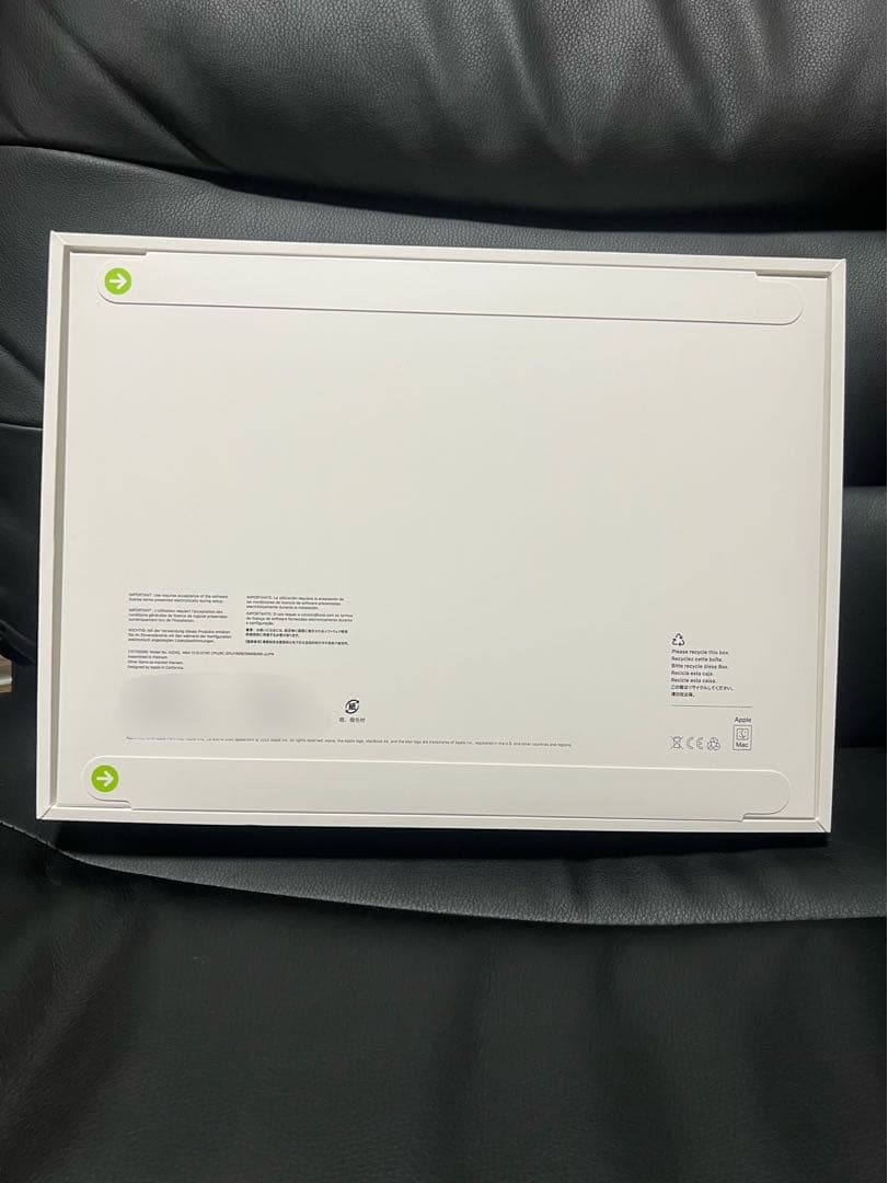 MacBook Air M4 2025 13インチ 16GB SSD256GB