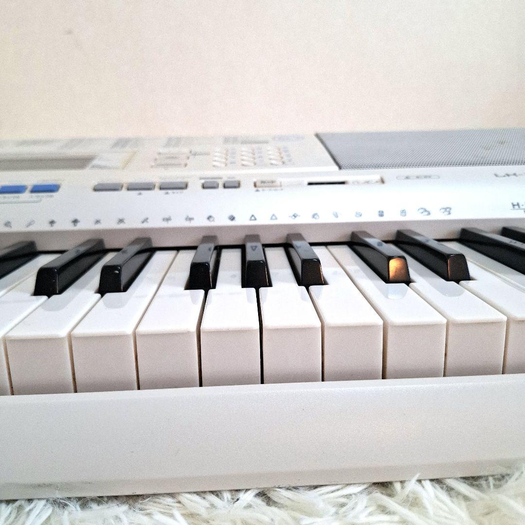 【送料無料】CASIO カシオ 光ナビゲーションキーボード LK-205