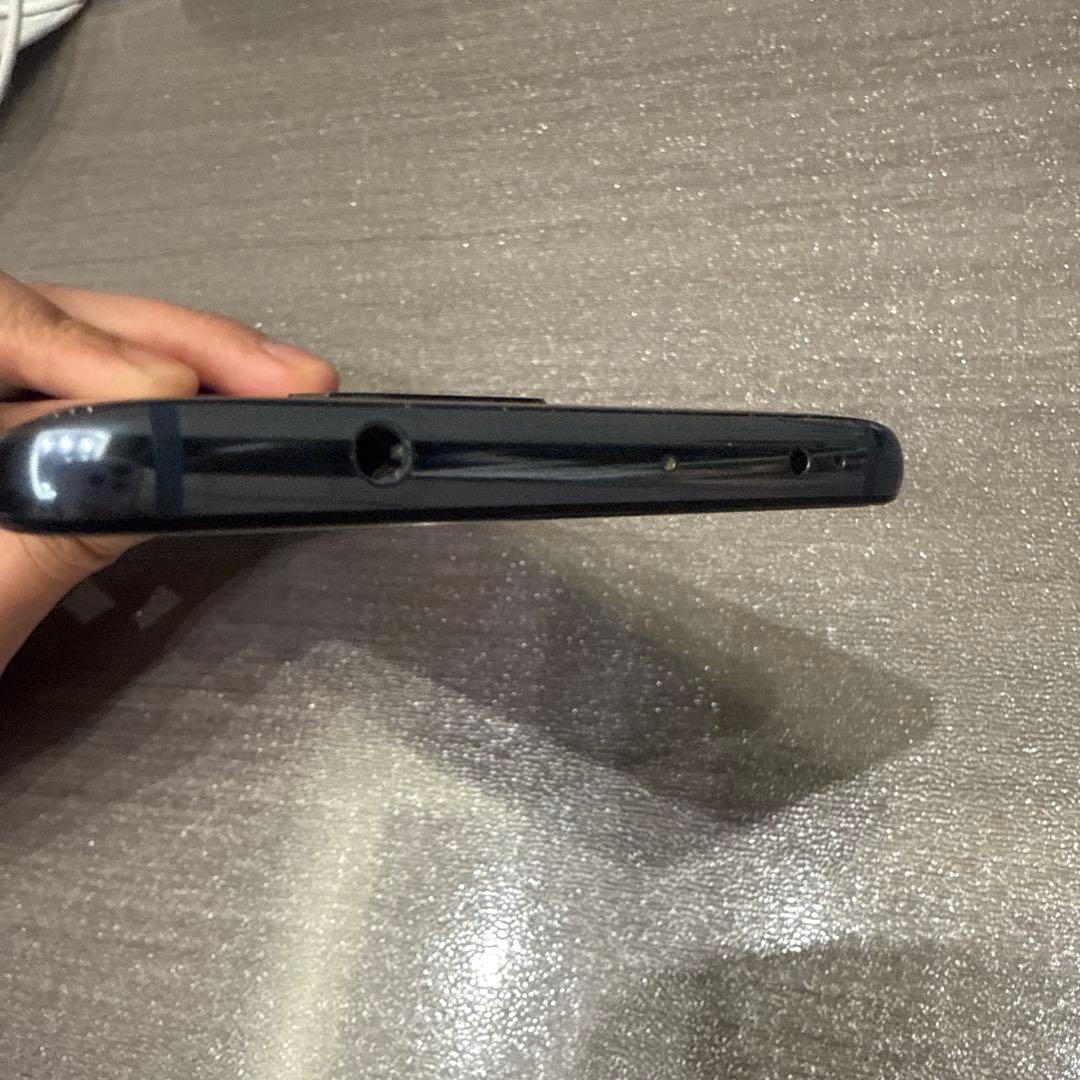 Huawei mate20 128g 濃い青
