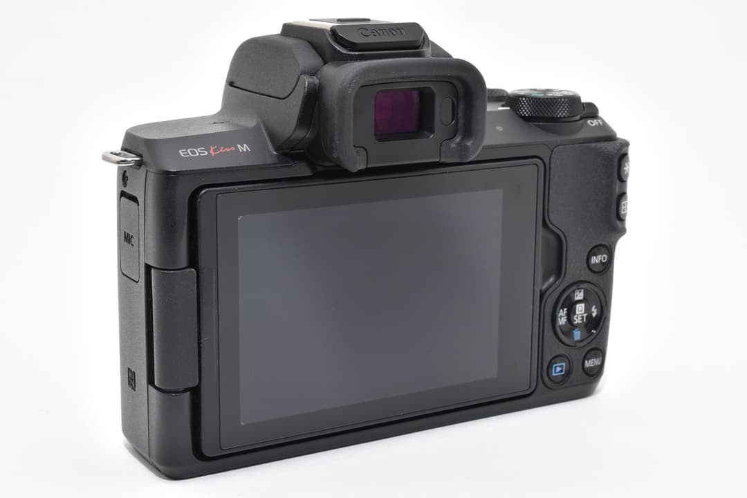 ■極上品■ キヤノン EOS Kiss M ブラック #C832