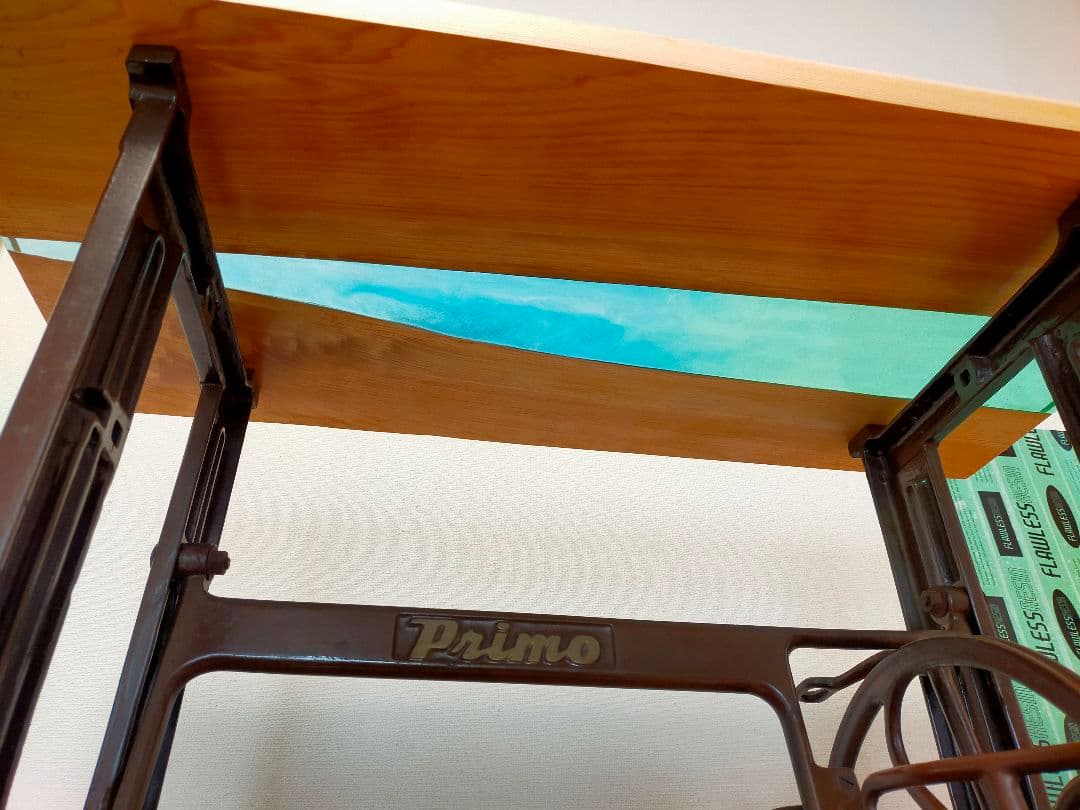 レジンリバーテーブル天板　レジンテーブル　ミシン脚テーブル　ディスプレイ