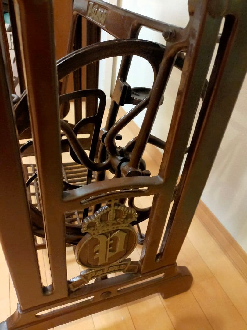 レジンリバーテーブル天板　レジンテーブル　ミシン脚テーブル　ディスプレイ