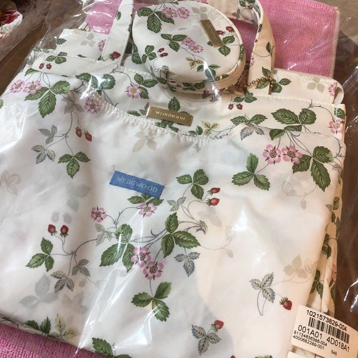 ウェッジウッド　スクエアトートバッグ