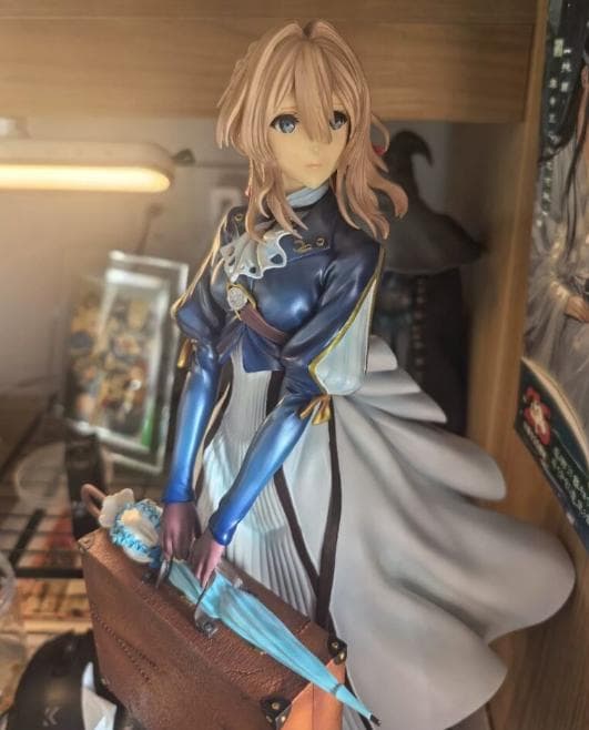 ヴァイオレット・エヴァーガーデン　ガレージキット　フィギュア　1/4スケール