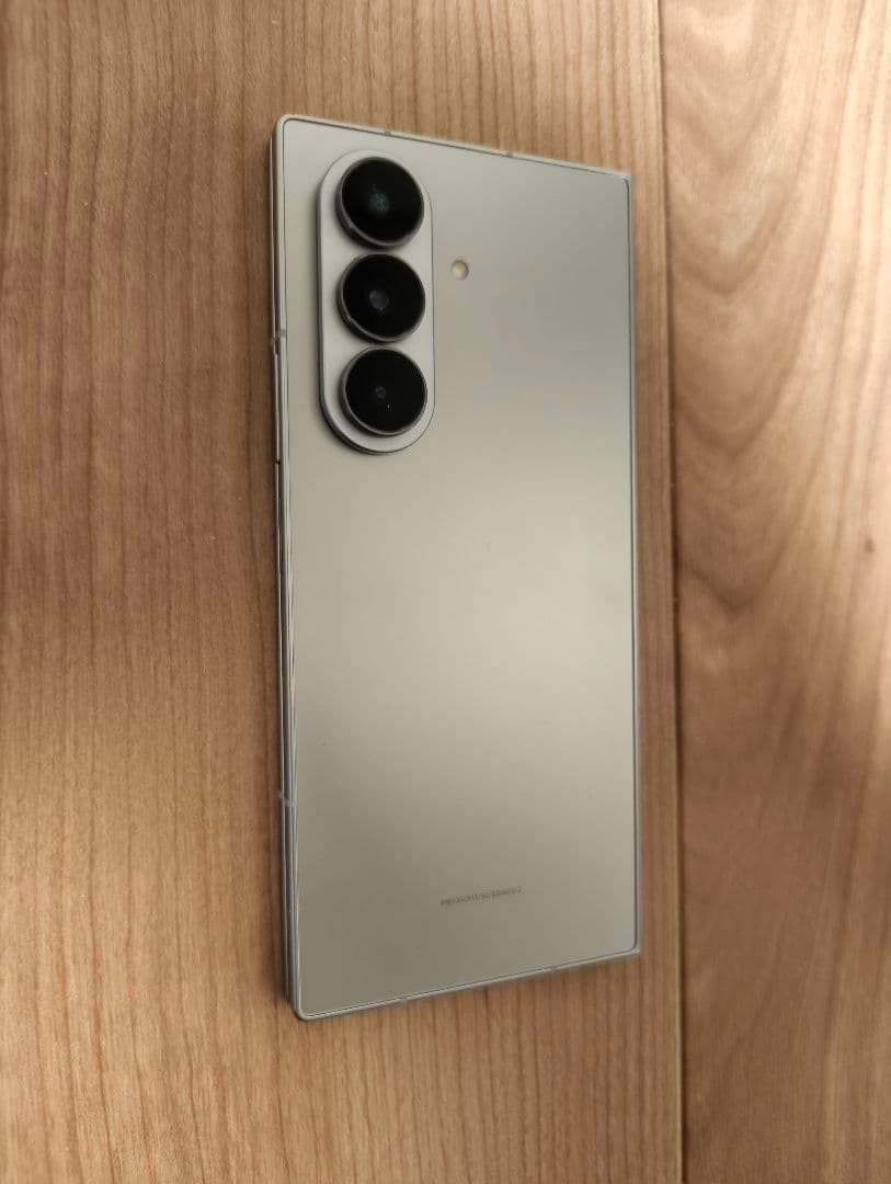Galaxy Z Fold 7 256GB シルバーシャドウ 国内版