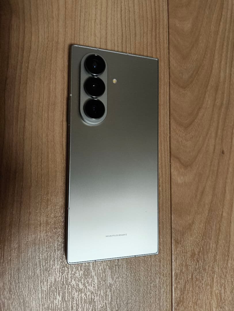 Galaxy Z Fold 7 256GB シルバーシャドウ 国内版