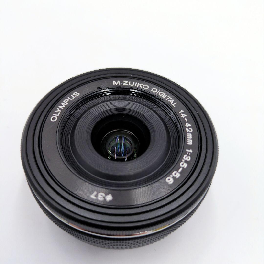 【極美品】OLYMPUS OM-D E-M10 ダブルズームキット ブラック