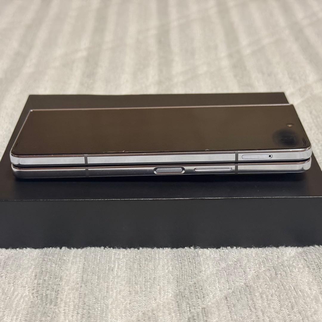 【おまけ付】Samsung Galaxy Z Fold 5 SIMフリー
