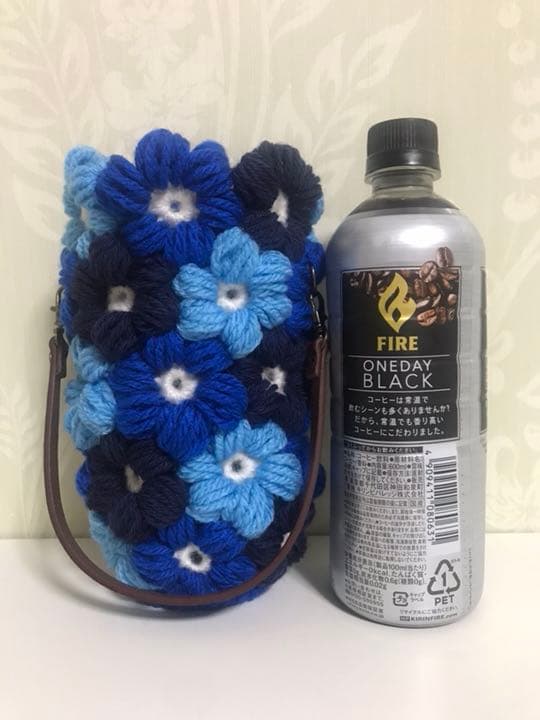 18 モリーの花のペットボトルカバー