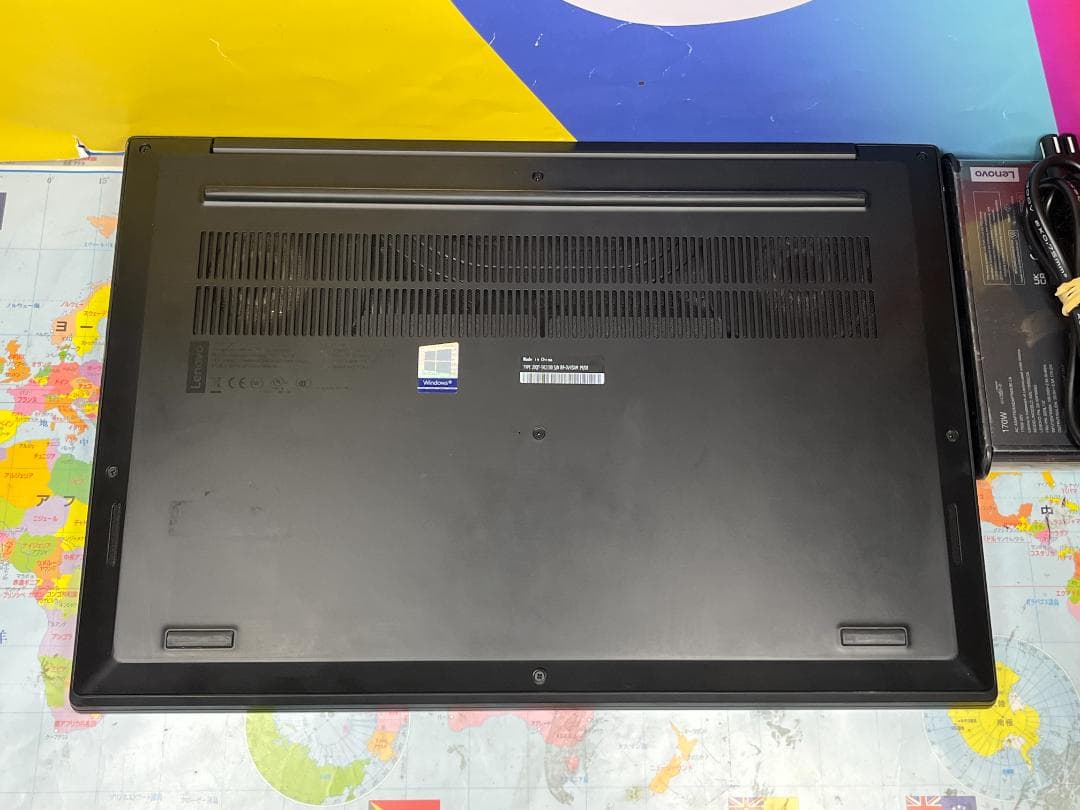 T2000・32GB 極美品 Lenovo P1 Gen2 第9世代 15.6型