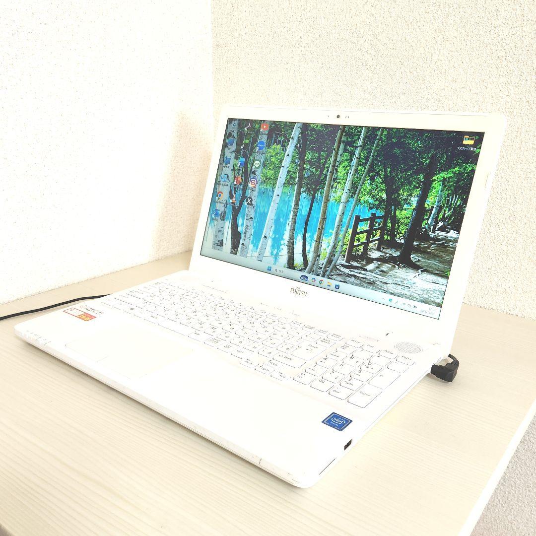 【Office付き】超美品☆富士通☆ノートパソコン☆8GB☆SSD240GB