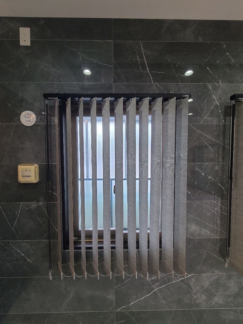 ◆タチカワ◆バーチカルブランド◆W100×H130◆O-2509BL4◆