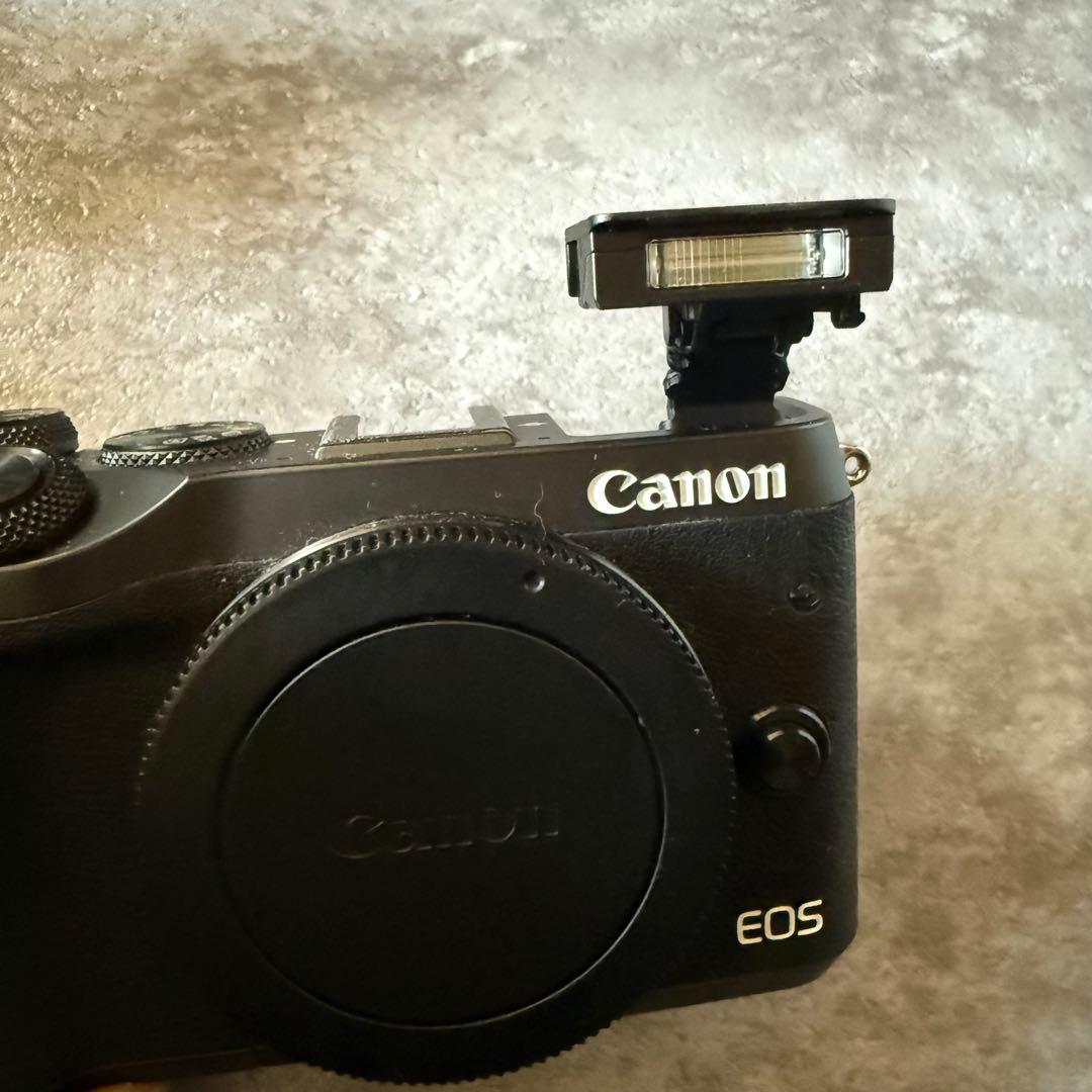 【美品】Canon EOS M6 純正レンズ+単焦点セット