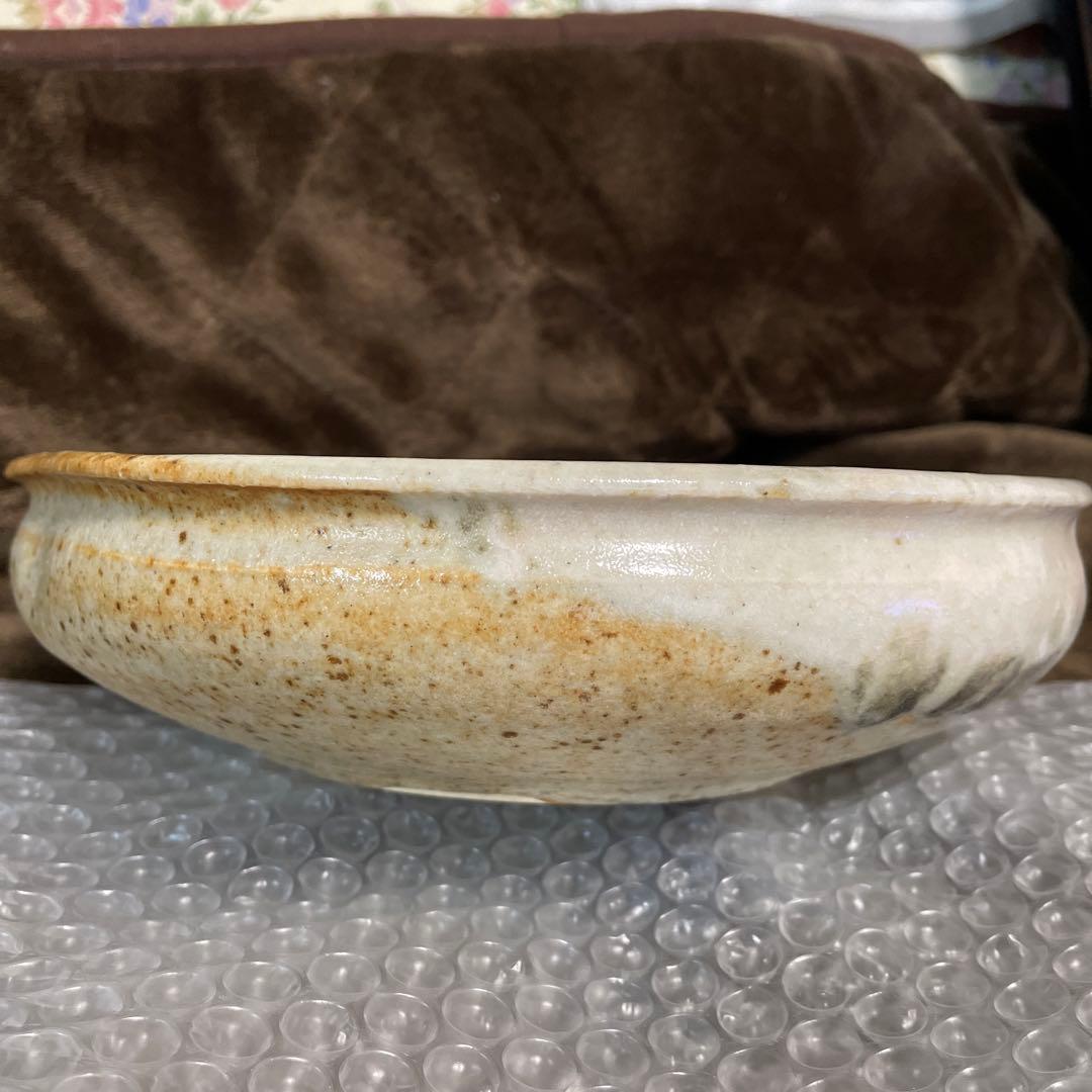 酒井甲夫さんの土岐市志野焼の伝統工芸品です