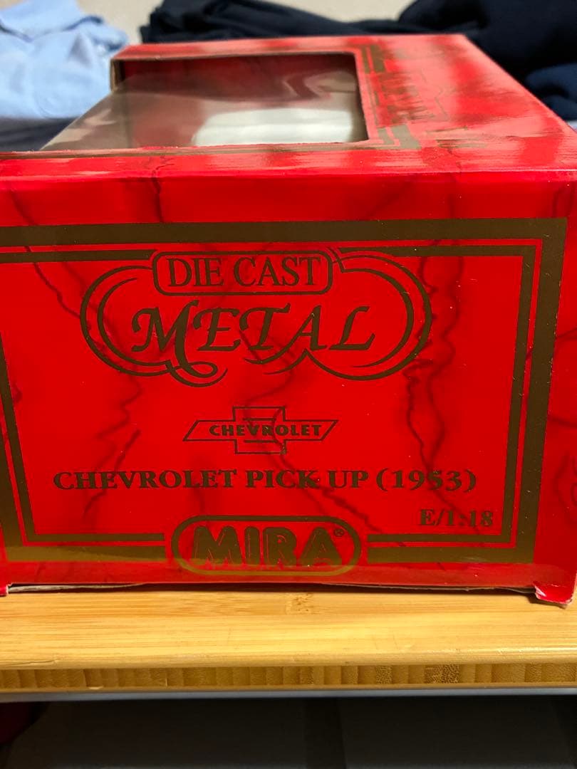 ミニカー MIRA 1953 Chevrolet Pick Up 1/18