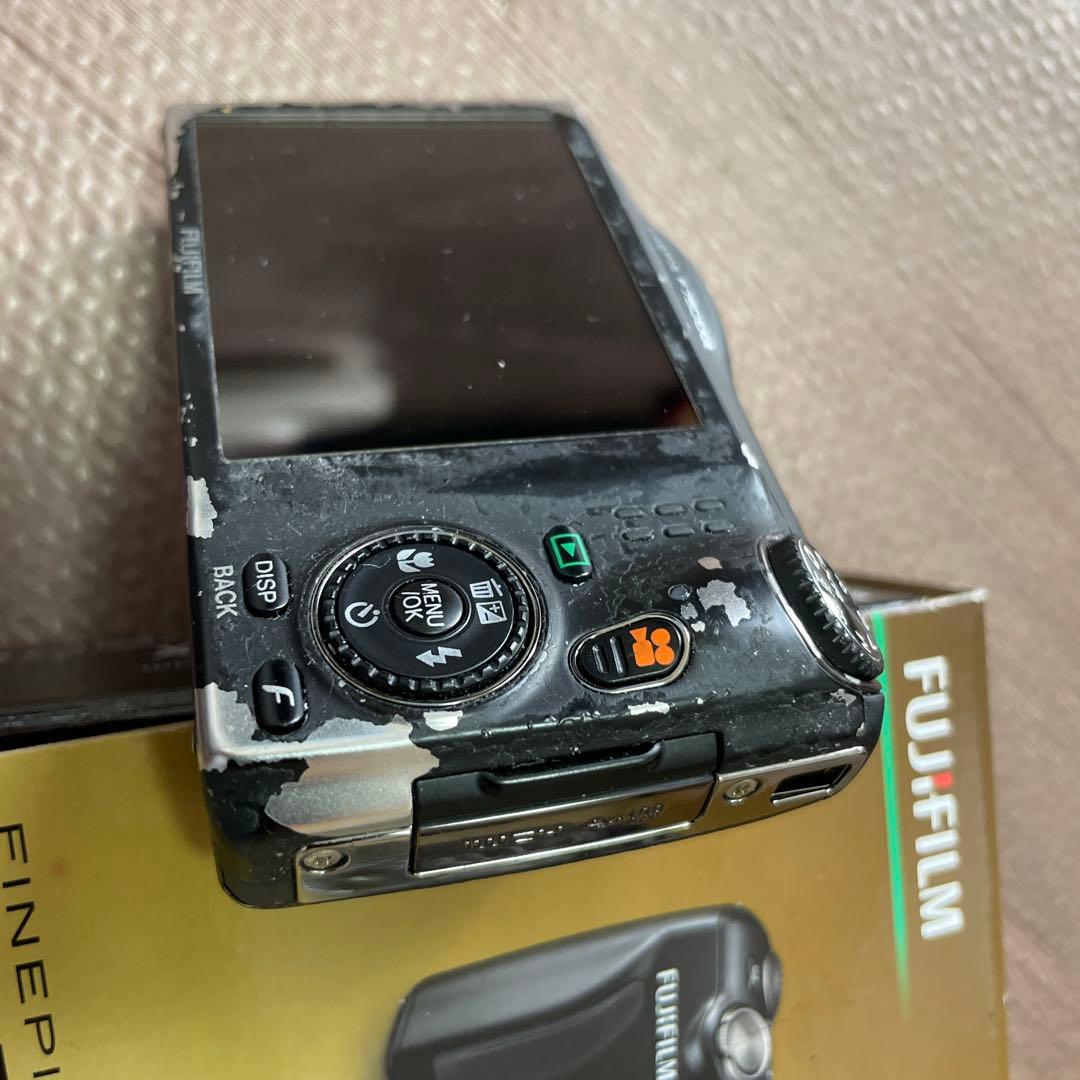 FUJIFILM FinePix F750EXR コンデジ ブラック黒
