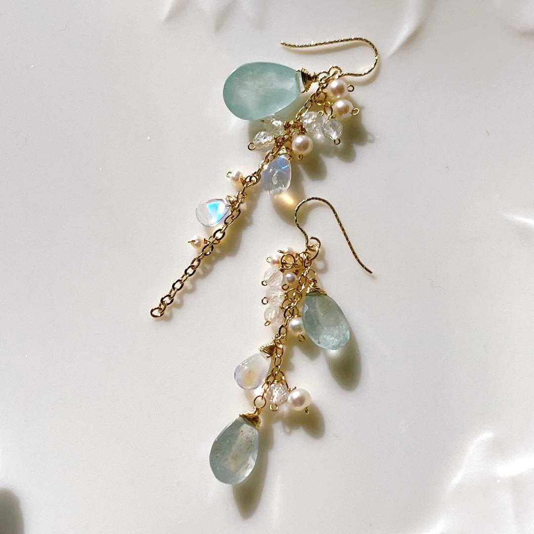 シンデレラアクアマリン アシンメトリーピアス✧14kgf