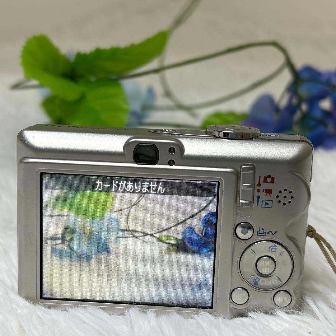 Canon カメラ　IXY60 PC1158 充電器 コンデジ　動作品