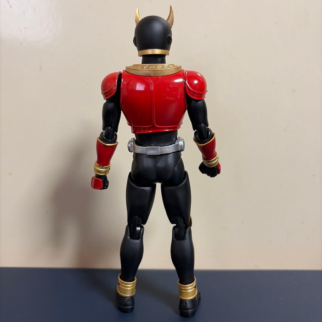 S.H.Figuarts 真骨彫製法 仮面ライダークウガ 50th ver.