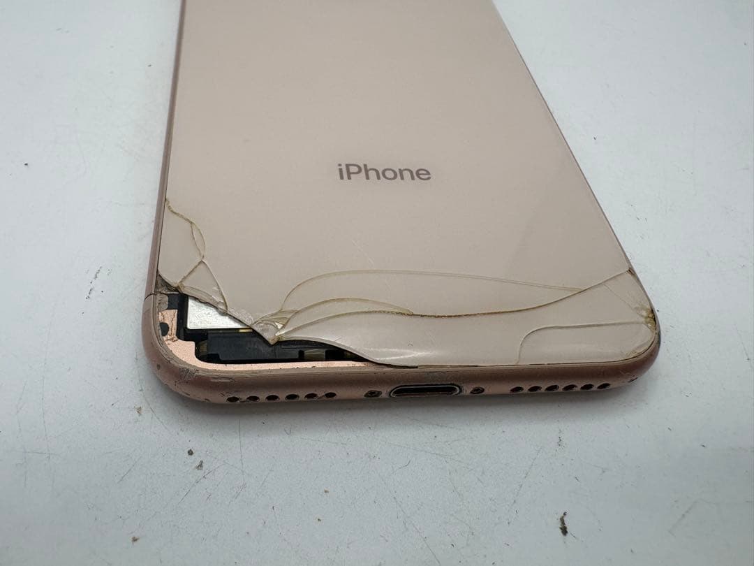 iPhone8 256￼GB ゴールド　バッテリー残量…78%