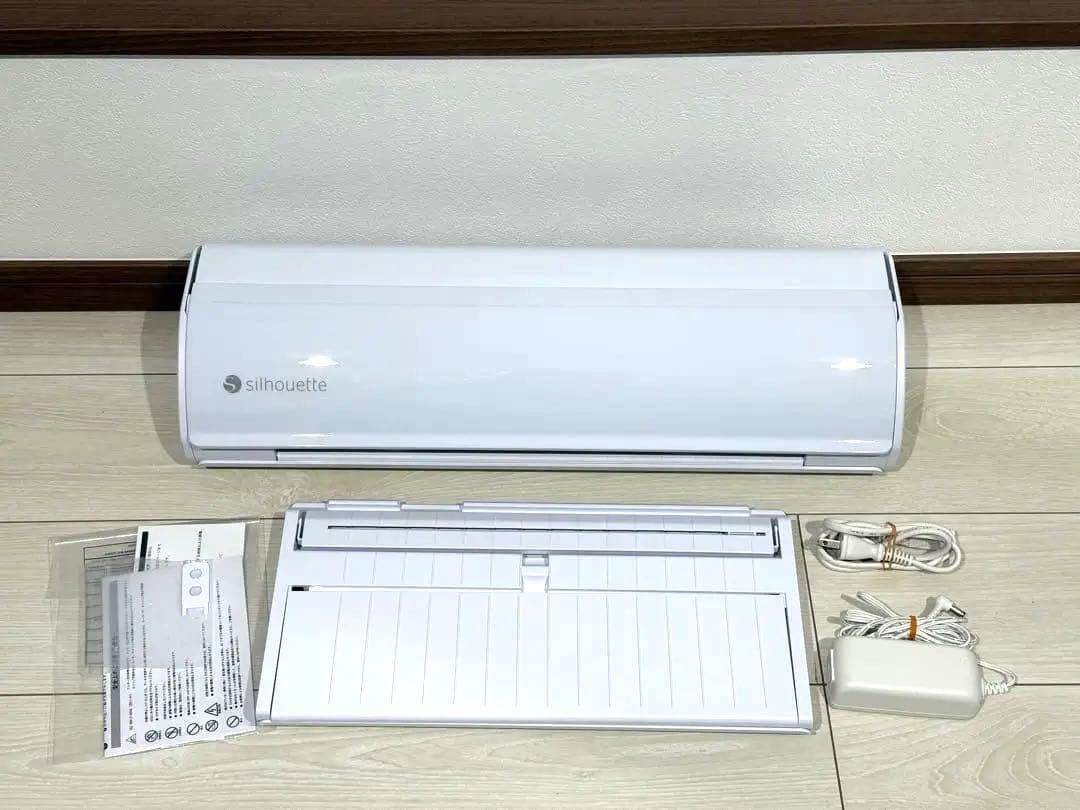 Silhouette カッティングマシン　カメオ5