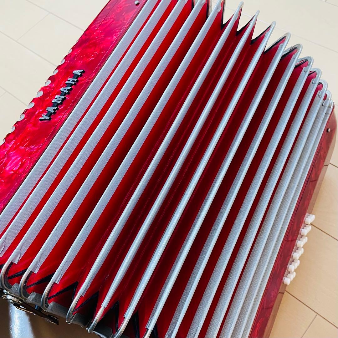 【動作良好品】YAMAHA　ヤマハ　アコーディオン　30鍵盤　初心者　8905