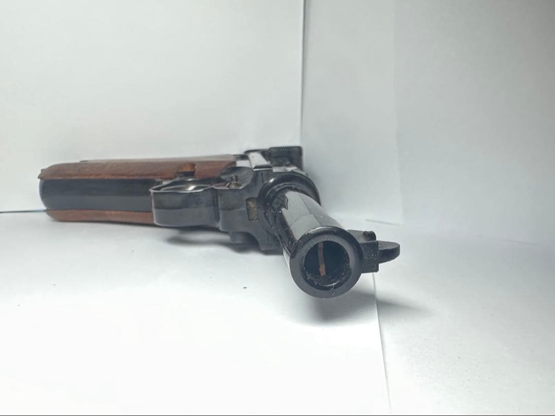 MGC ルガーP08 木製グリップ　モデルガン　箱付き　1980年代　ロゴ刻印