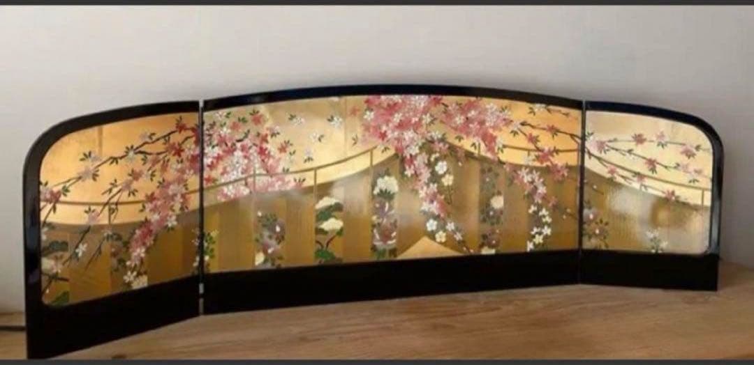 金屏風　折れ屏風　おひなさま　道具　ひな祭り　お雛様　雛人形　三つ折り屏風