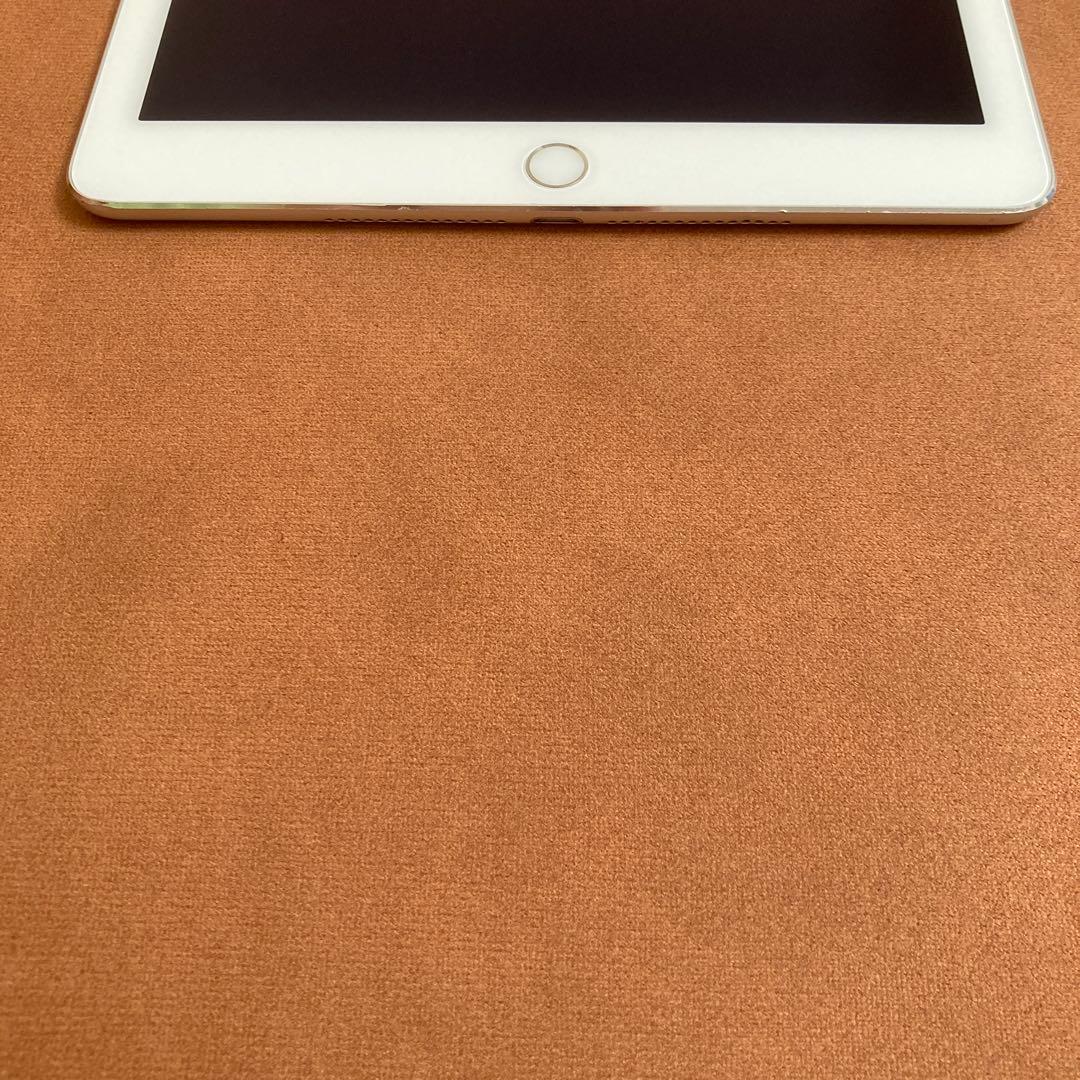 943【早い者勝ち】電池最良好☆iPadAir2第2世代16GB WIFIモデル
