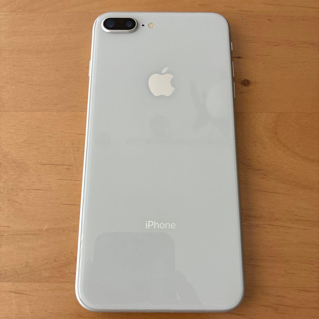 iPhone 8 Plus 64GB シルバー 本体