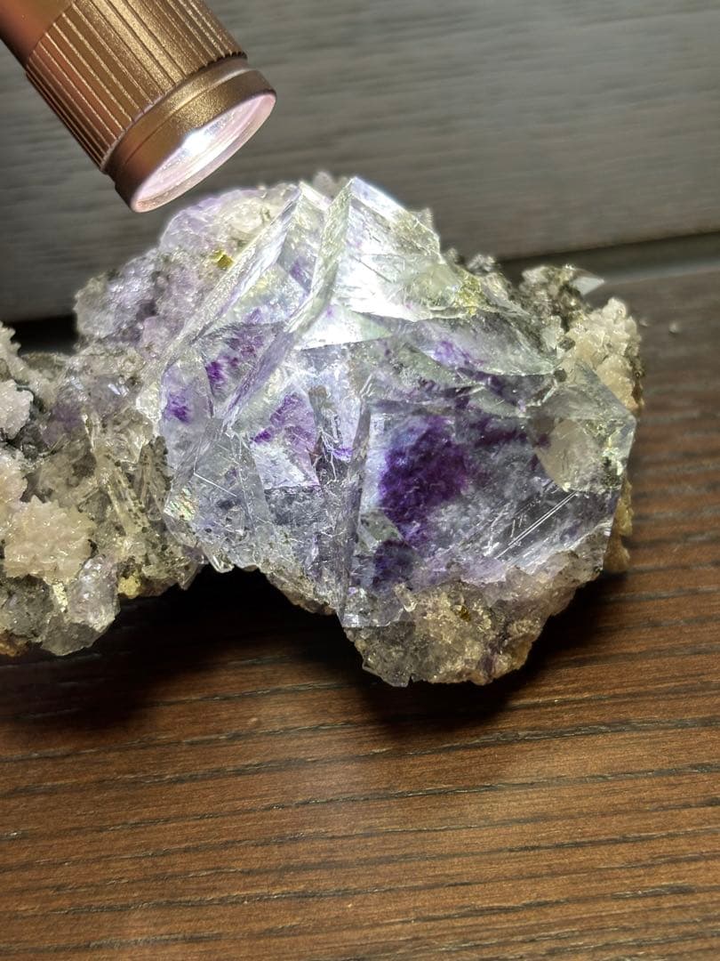 ヤオガンシャン フローライト