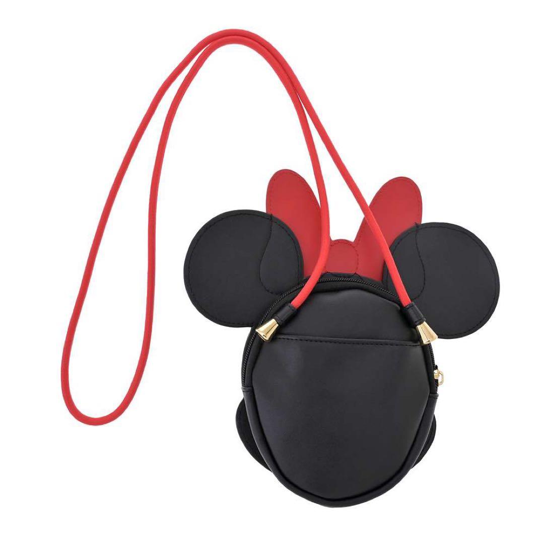 ディズニーストア　ミニー　フェイスポシェット
