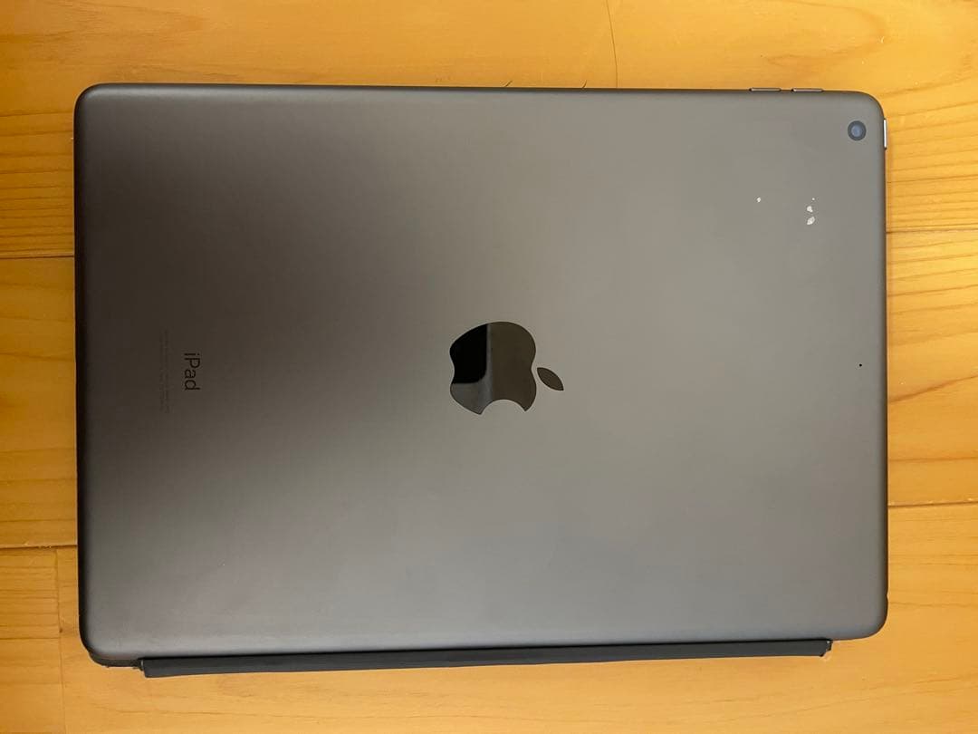 iPad 第9世代（Wi-Fiモデル）＋純正キーボード＋Pencilセット！