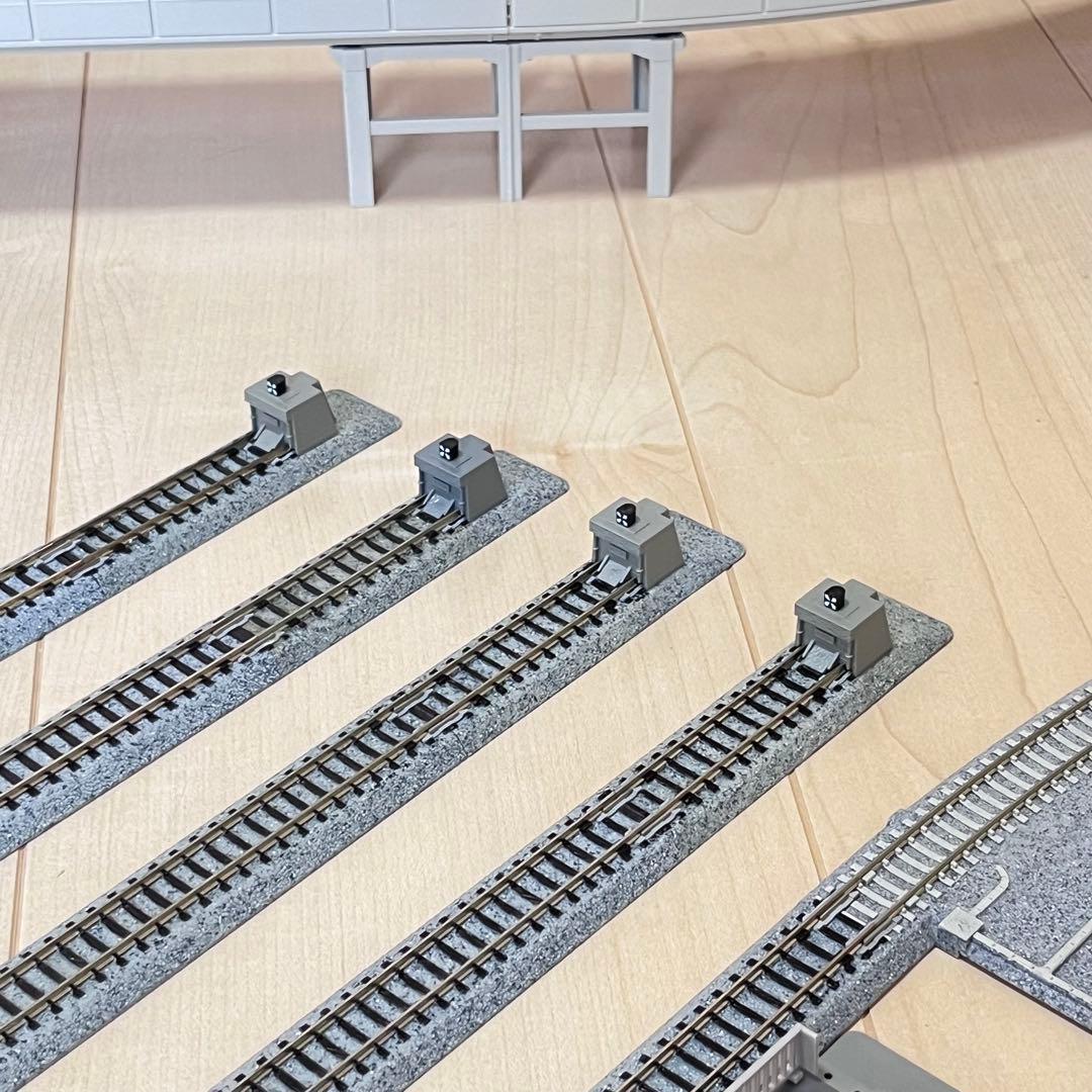 Nゲージ KATO ユニトラック 複線高架線・地上線大型8の字立体交差レイアウト